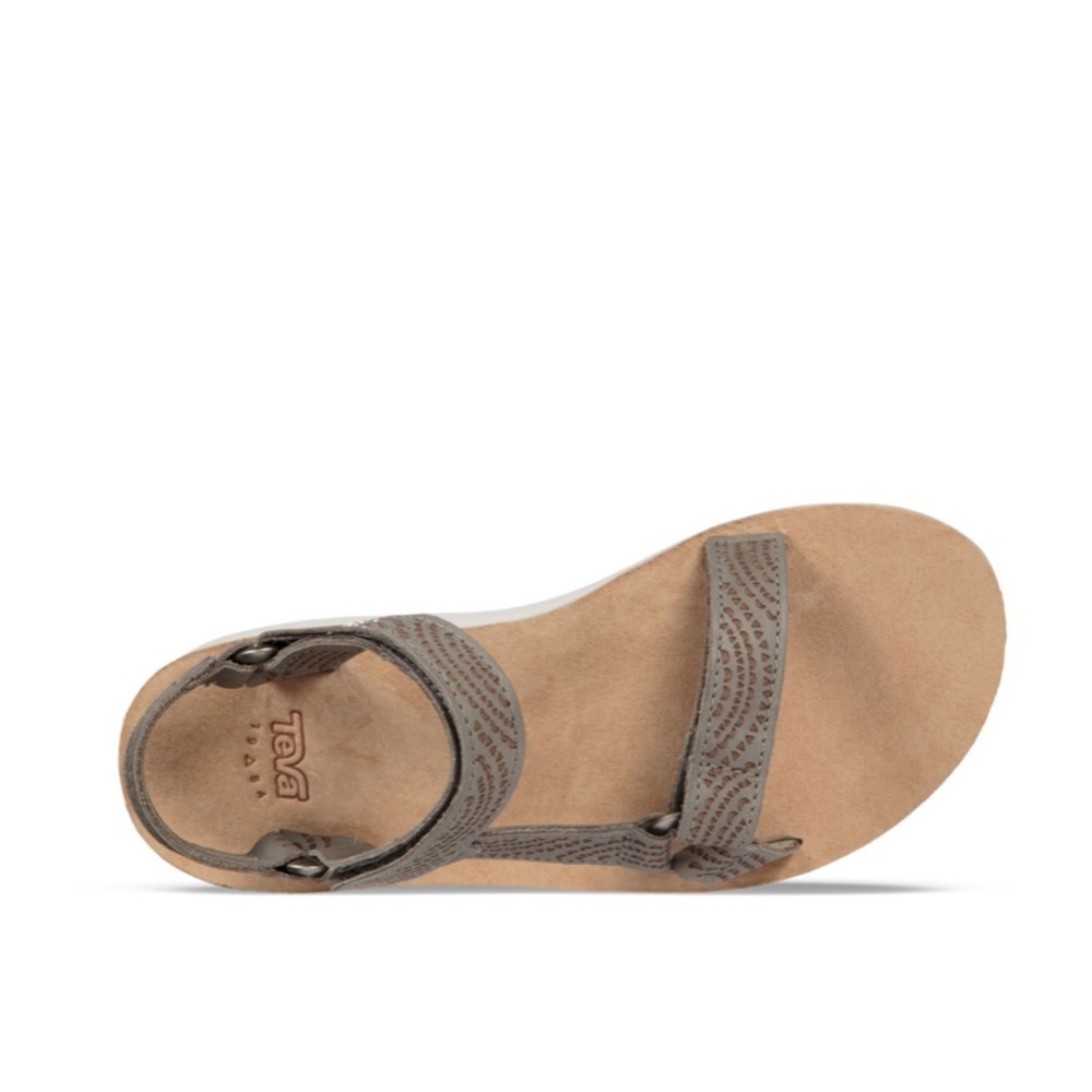 Teva’s Midform Geometric: size 6, desert sage